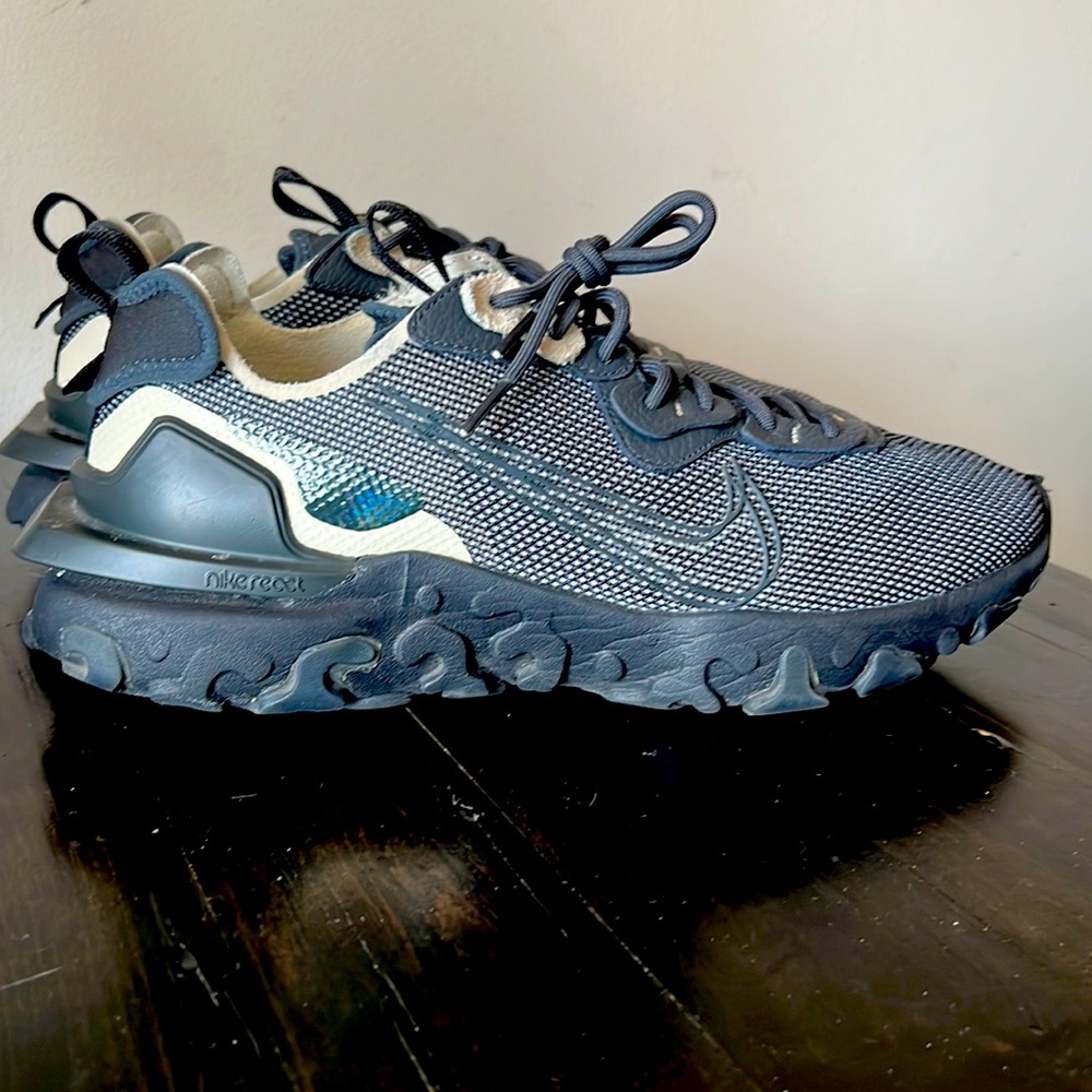 Mens custom Nike React shoes size 11.5 worn 3x